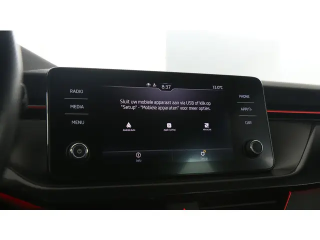 Škoda Scala 1.0 TSI 110pk Sport Business 2023 Benzine 29