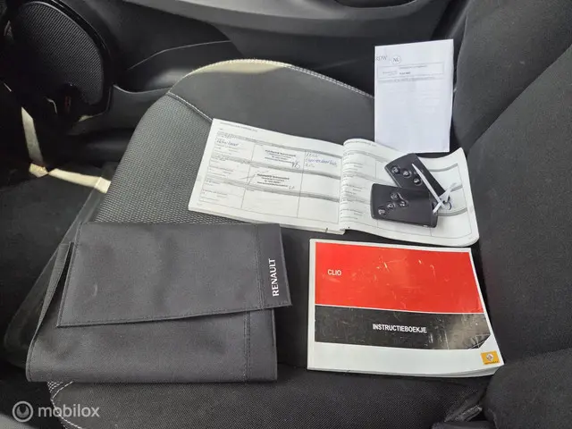 Renault Clio Estate 0.9 TCe Dynamique 2015 Benzine 16