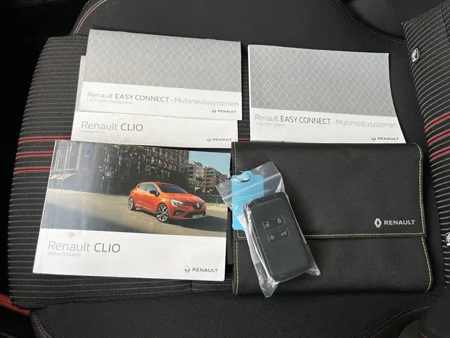 Renault Clio 1.3 TCe R.S. Line 2020 Benzine 16
