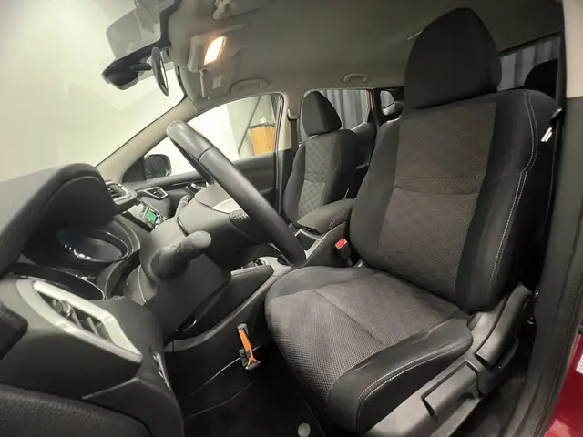 Nissan QASHQAI 1.2 Acenta 2016 Benzine 9