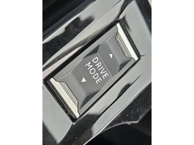 Peugeot 208 1.2 PureTech Allure Pack 2023 Benzine 18