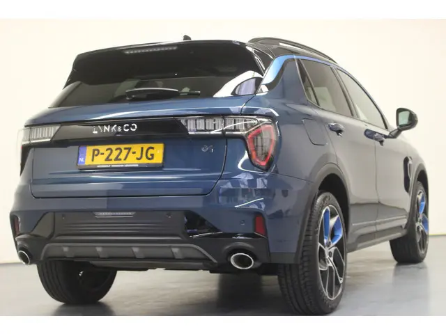 Lynk & Co 01 Plug-in Hybride 2022 Hybride Benzine 31