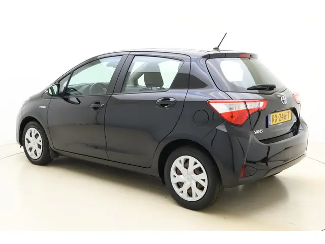 Toyota Yaris 1.5 Hybrid Aspiration 2018 Hybride Benzine 4