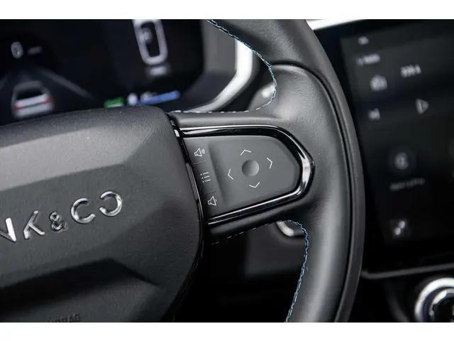 Lynk & Co 01 1.5 Plug-in Hybrid 2023 Hybride Benzine 25