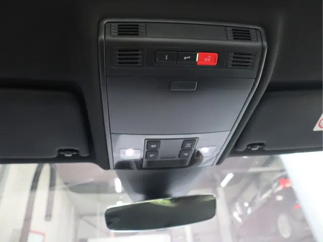 Volkswagen Golf 2.0 TDI GTD DSG 2018 Diesel 32