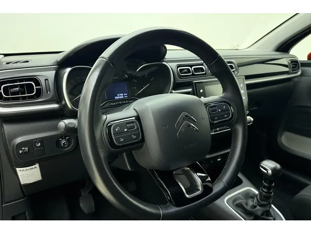 Citroën C3 1.2 PureTech S&S Shine 2018 Benzine 17