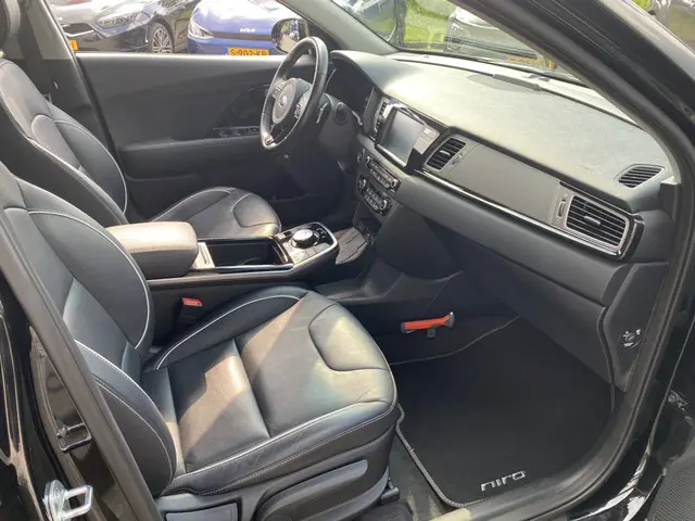Kia e-Niro ExecutiveLine 64kWh 2019 Elektrisch 5