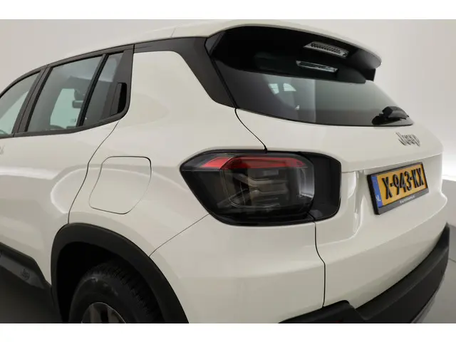 Jeep Avenger Longitude 54 kWh 2023 Elektrisch 47