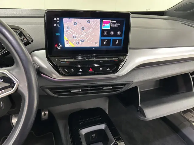 Volkswagen ID.4 First 77 kWh 2020 Elektrisch 24