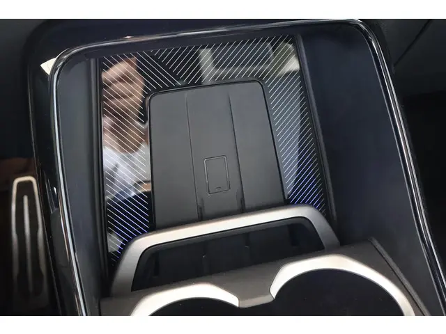 BMW iX2 xDrive30 2025 Elektrisch 22