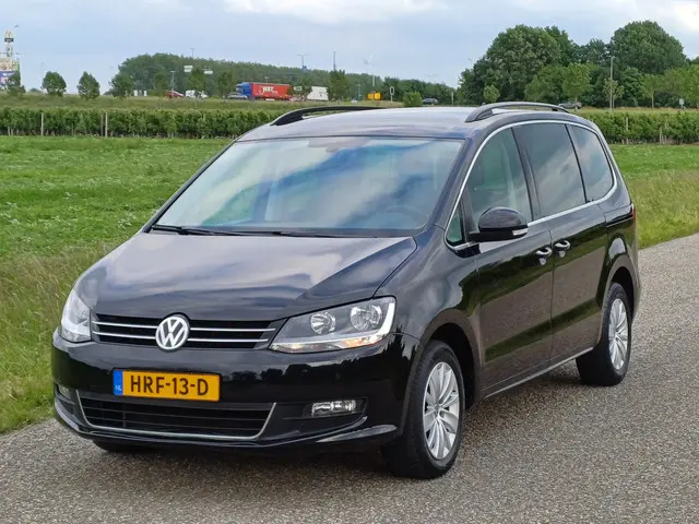 Volkswagen Sharan 3