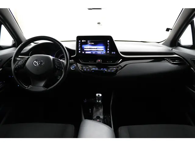 Toyota C-HR 1.8 Hybrid Energy 2018 Hybride Benzine 4