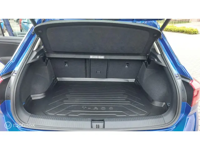 Volkswagen T-Roc 1.5 TSI Style Business 2021 Benzine 12