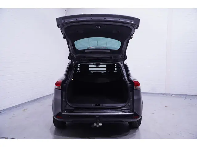 Renault Clio Estate 0.9 TCe Night&Day 2015 Benzine 9