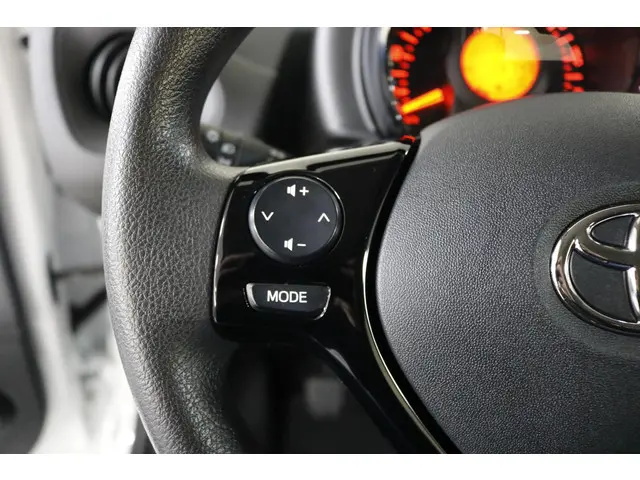 Toyota Aygo 1.0 VVT-i x-fun 2021 Benzine 16