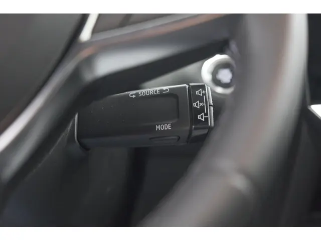 Renault Captur TCe 90 Techno 2025 Benzine 48