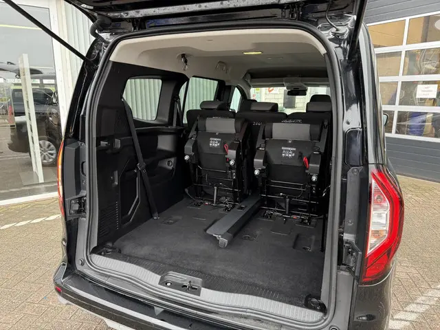 Renault Kangoo 1.3 TCe 130 GPF Techno L2 2024 Benzine 31