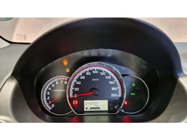 Mitsubishi Space Star 1.2 Connect+ 2024 Benzine 14