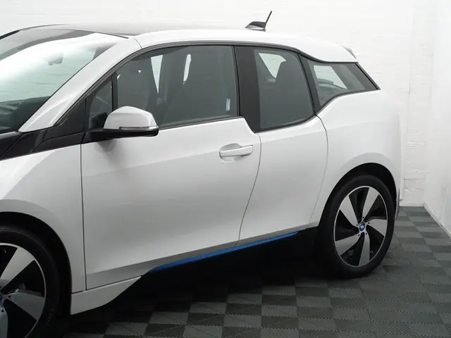BMW i3 Basis High Executive 22 kWh Aut- 2013 Elektrisch 29