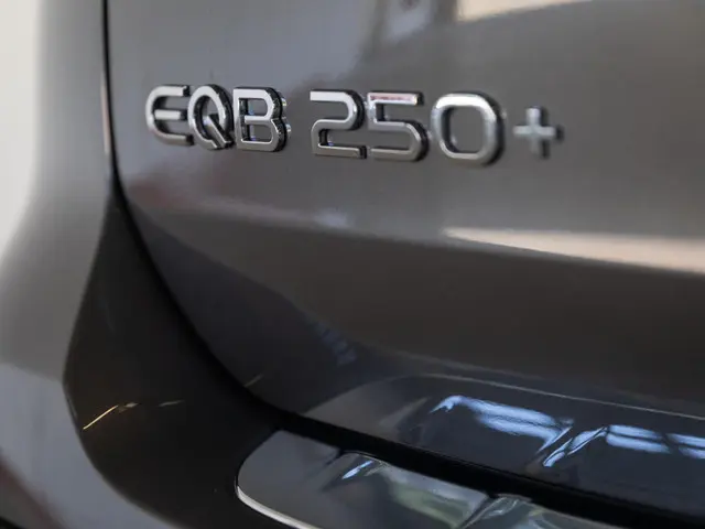 Mercedes-Benz EQB 250+ AMG Line LIMITED 2025 Elektrisch 9