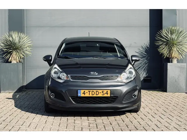 Kia Rio 1.2 CVVT Super Pack 2014 Benzine 2