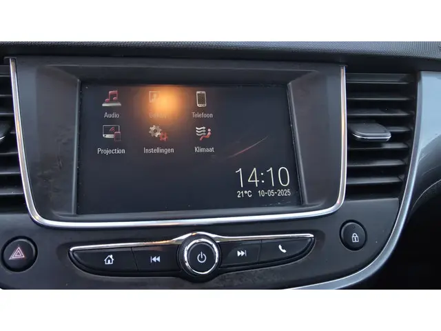 Opel Crossland X 1.2 Turbo Innovation 2017 Benzine 28