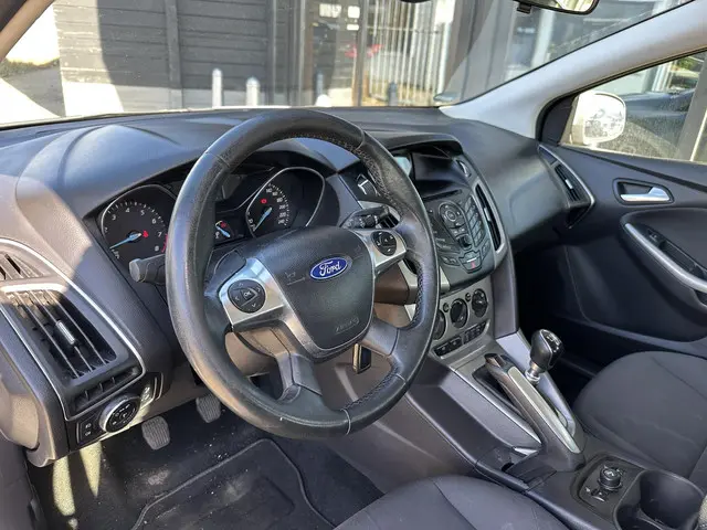 Ford Focus Wagon 1.0 EcoBoost Titanium 2013 Benzine 9