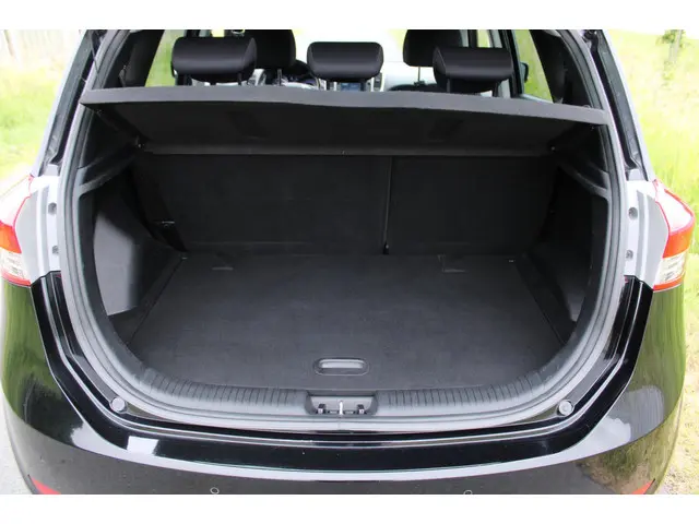 Hyundai ix20 1.4i i-Magine 2013 Benzine 15
