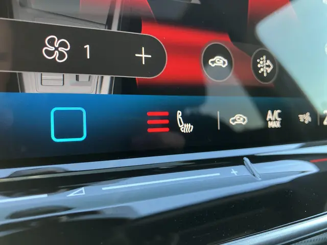 Volkswagen Golf 1.5eTSI/150PK Style DSG 2025 Benzine 12