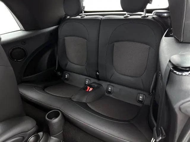 MINI Cooper Cabrio Mini 1.5 Pepper AUTOM. 2020 Benzine 31