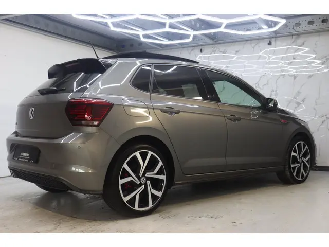 Volkswagen Polo 2.0 TSI GTI Pano ACC 2019 Benzine 9