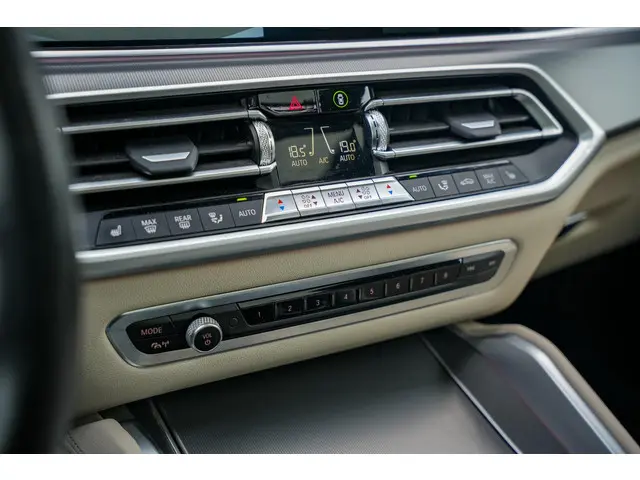 BMW X6 xDrive30d High Executive 2021 Diesel 16