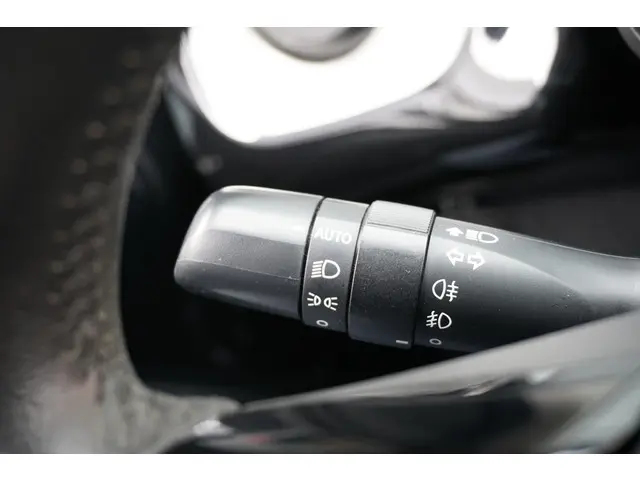 Toyota Aygo 1.0 VVT-i x-clusiv 2014 Benzine 32