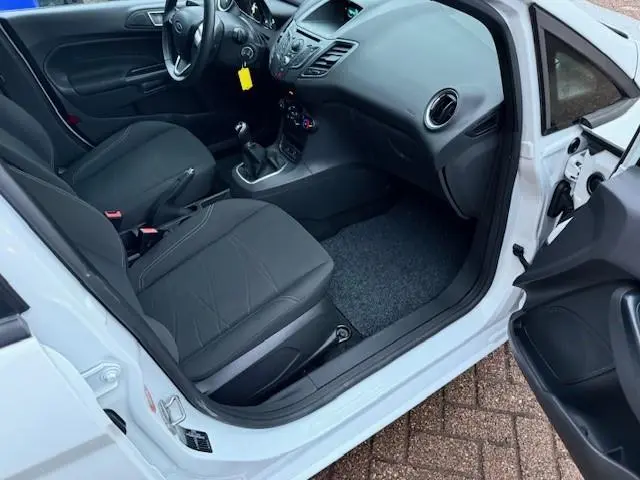 Ford Fiesta 1.25 2014 Benzine 11