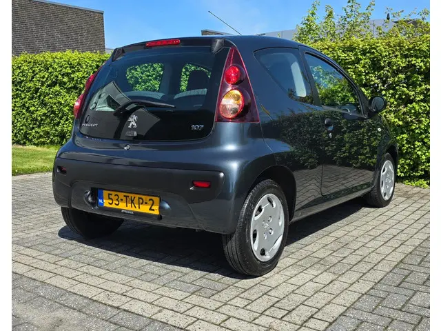 Peugeot 107 3