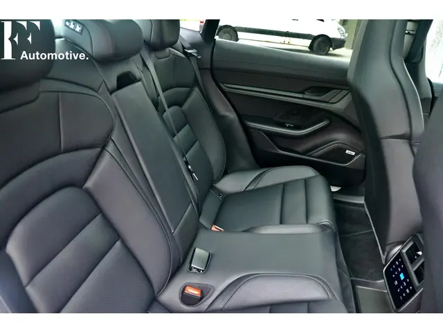 Porsche Taycan Turbo |ACC|PANO|BOSE|BTW Auto 2021 Elektrisch 21