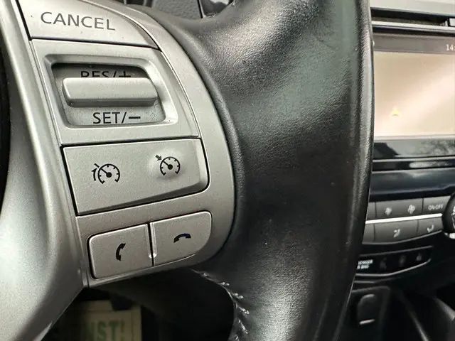 Nissan QASHQAI 1.2 Tekna 2014 Benzine 24