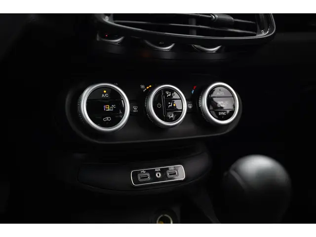 Fiat 500X Cross 1.4 Turbo MultiAir S-Design 2018 Benzine 16