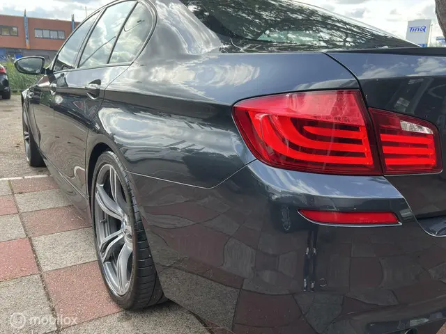 BMW M5 5-serie 561PK in zeer goede staat 2013 Benzine 22