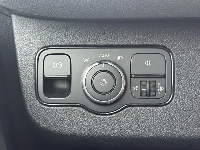 Mercedes-Benz eSprinter 312 2022 Elektrisch 22