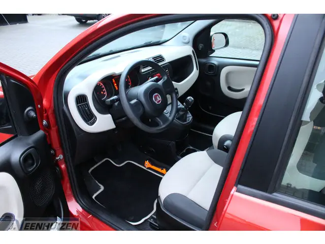 Fiat Panda 0.9 TwinAir Edizione Cool 2013 Benzine 11