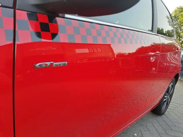 Peugeot 108 1.0 e-VTi GT-Line Navi/camera 2019 Benzine 5