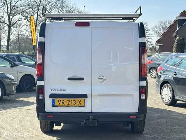 Opel Vivaro bestel 1.6 CDTI L2H1 Selection 2015 Diesel 9