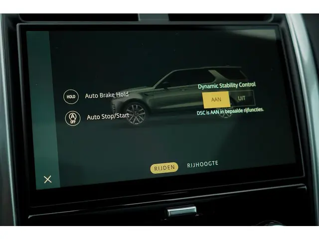 Land Rover Discovery 3.0 D250 R-Dynamic SE 2024 Diesel 43