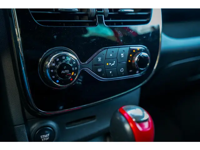 Renault Clio 1.6 R.S. 2014 Benzine 15