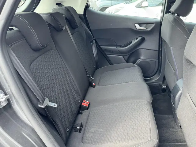 Ford Fiesta 1.0 ECOBOOST HYBRID TITANIUM 2022 Benzine 12