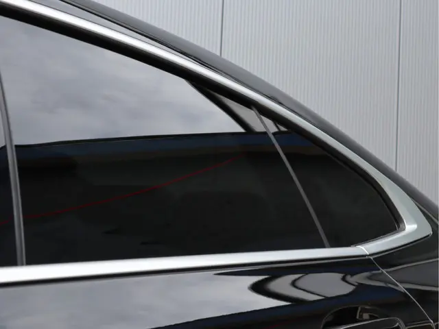 BMW 2 Serie Gran Coupé 218i High Executive 2020 Benzine 14