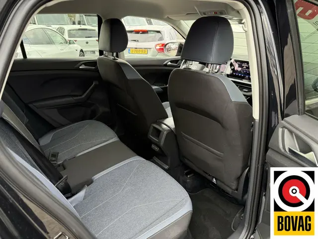 Volkswagen T-Cross 1.0 TSI R-Line Business 2024 Benzine 9