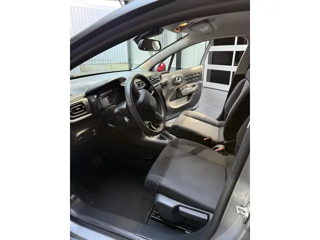 Citroën C3 1.2 PureTech Shine pack Automaat!!! 2022 Benzine 8