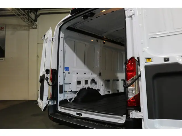 Ford E-Transit 350 L2 H2 Trend 68 kWh 2025 Elektrisch 13